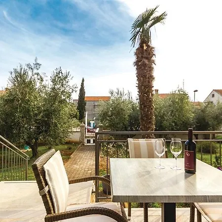 Apartment Olive Garden I